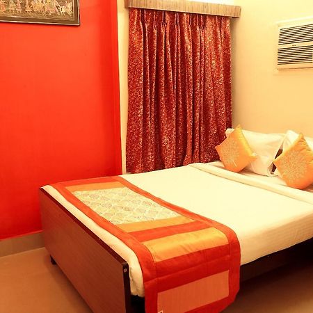 Oyo 3418 Hotel Amit Calcutta Exterior foto